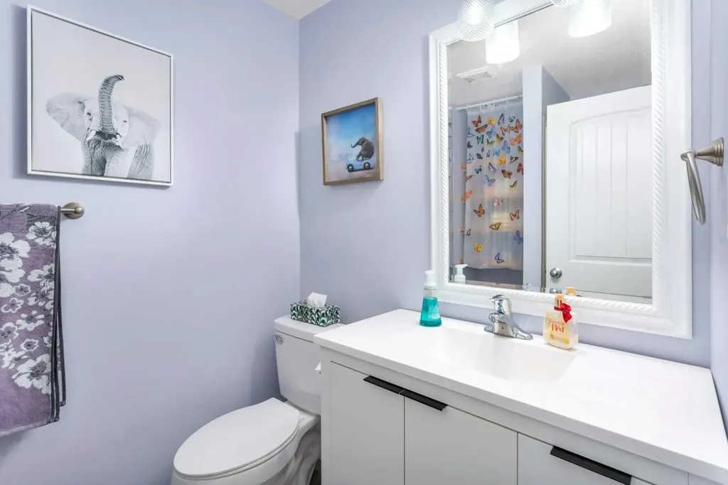 5 Heritage Drive Penhold AB T0M 1R0