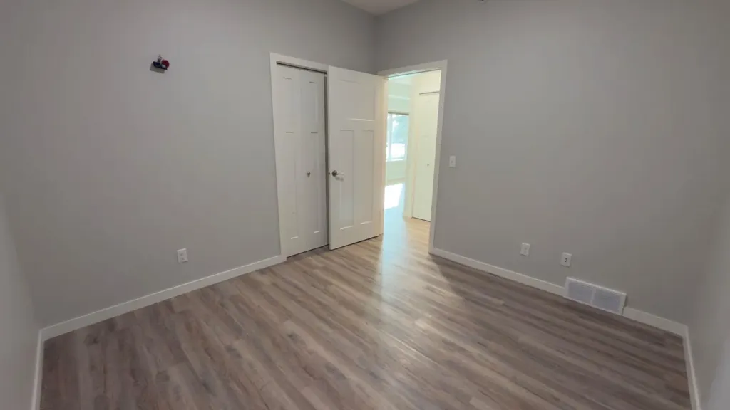 501 5 Street W Hanna AB T0J1P0
