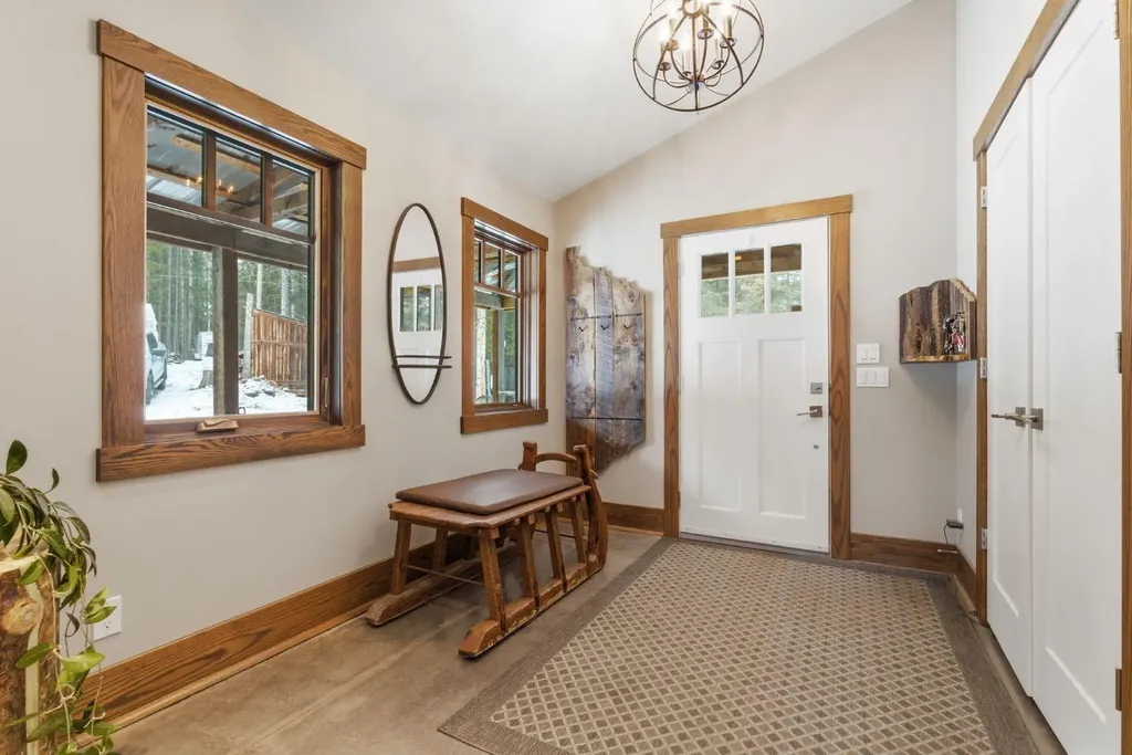 5443 Township Road 302 Rural Mountain View County AB T0M 2E0