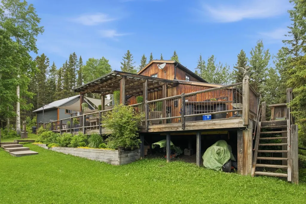 5443 Township Road 302 Rural Mountain View County AB T0M 2E0