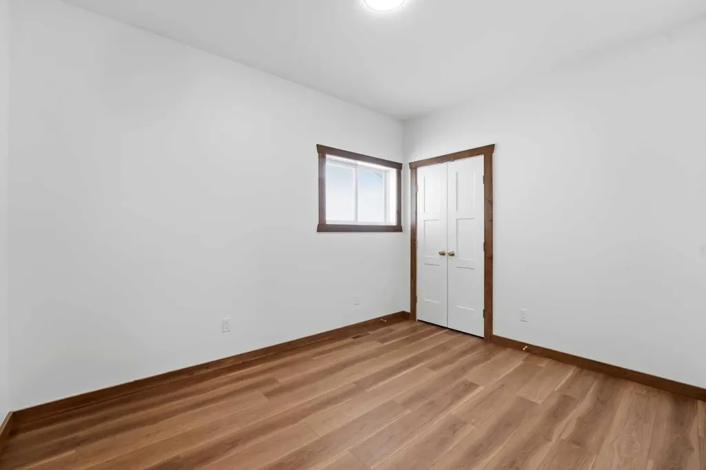 5123 55 Street Close Eckville AB T0M 0X0