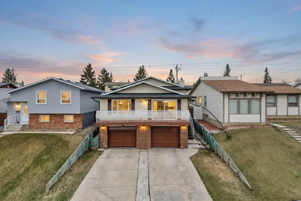 27 Beddington Road NE Calgary AB T3K 1N7