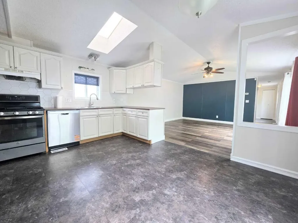 500 8 Street SW Slave Lake AB T0G 2A4
