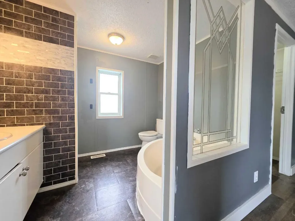 500 8 Street SW Slave Lake AB T0G 2A4