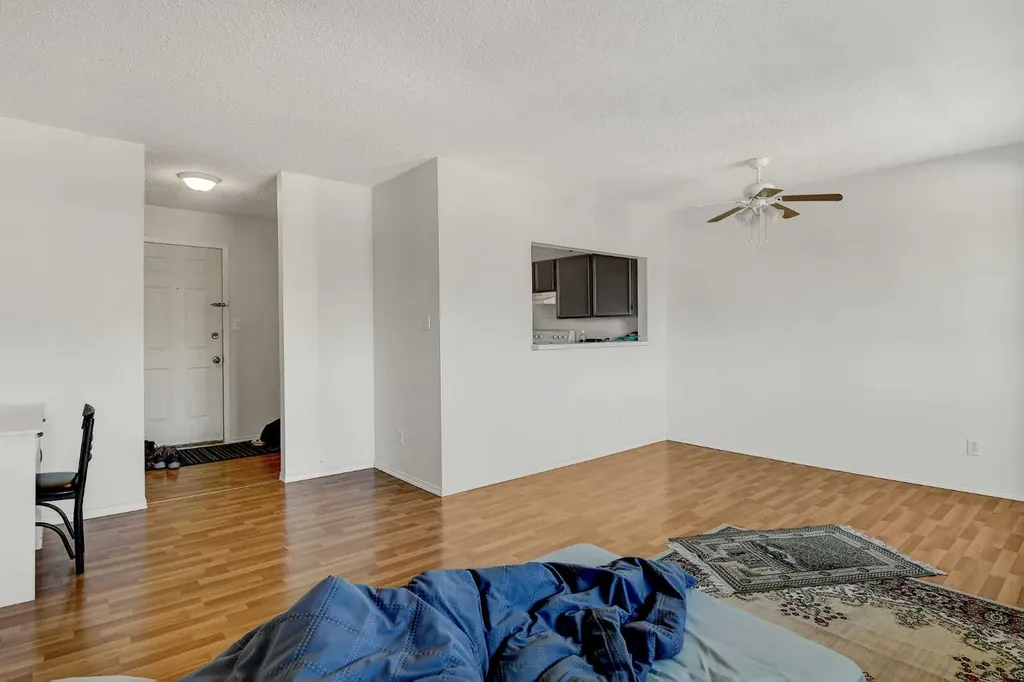 9740 82 Avenue Grande Prairie AB T8V5W4