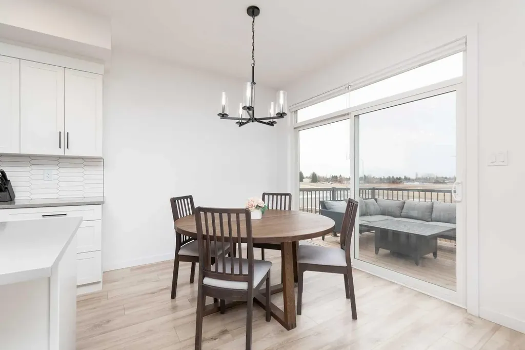 1180 Coalbrook Place W Lethbridge AB T1J 5W7