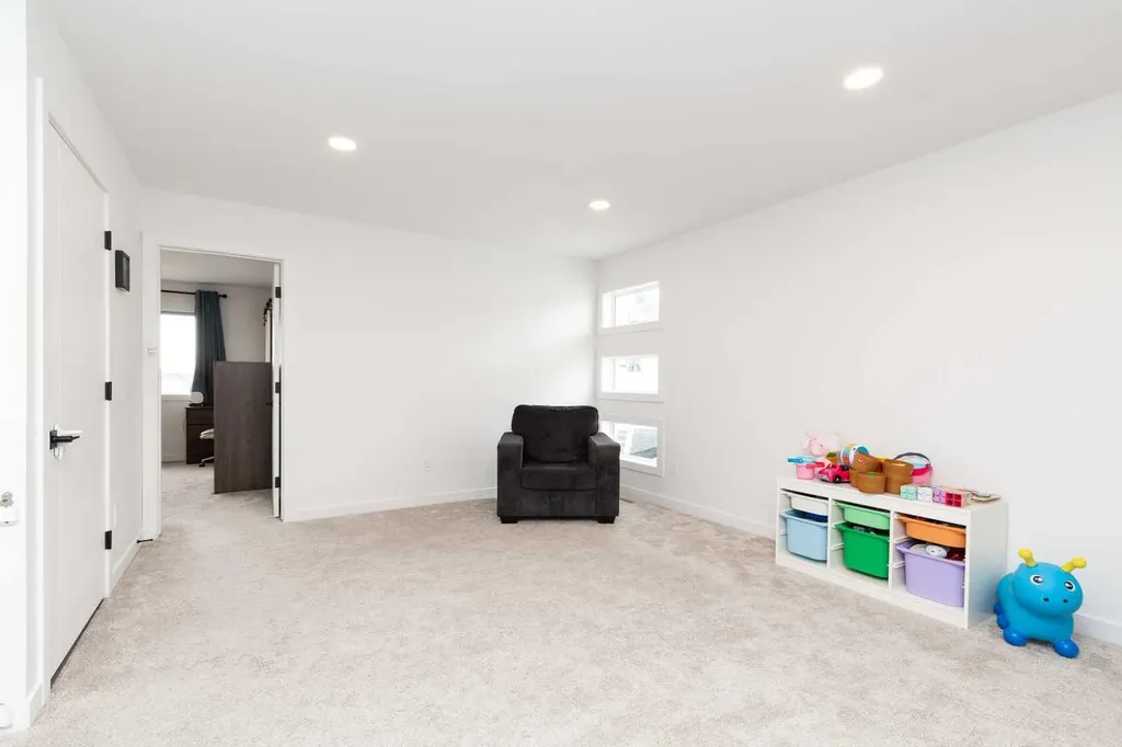 1180 Coalbrook Place W Lethbridge AB T1J 5W7