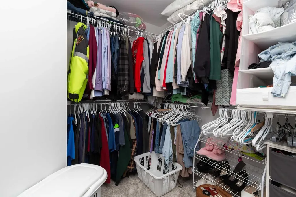 1180 Coalbrook Place W Lethbridge AB T1J 5W7