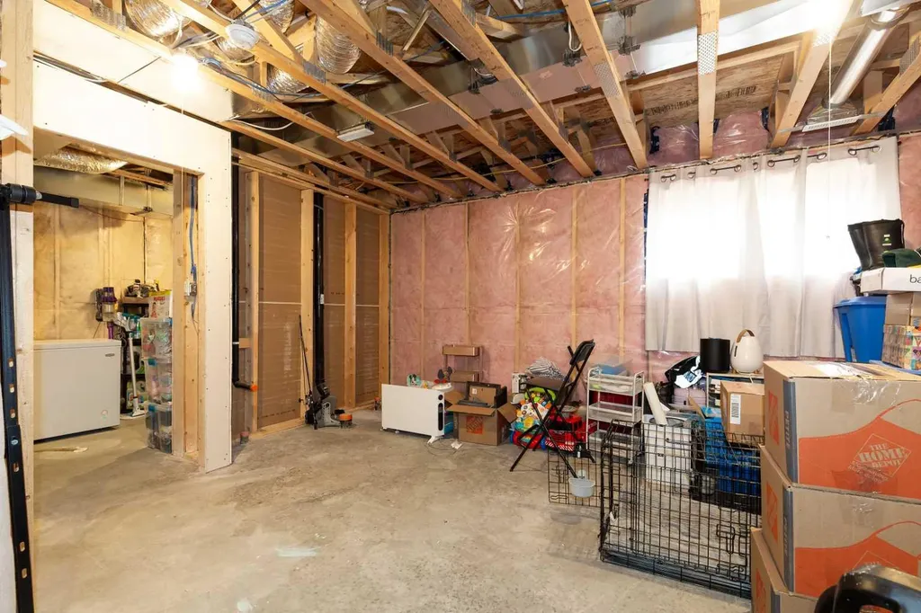 1180 Coalbrook Place W Lethbridge AB T1J 5W7
