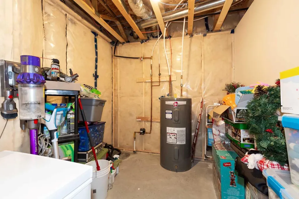 1180 Coalbrook Place W Lethbridge AB T1J 5W7
