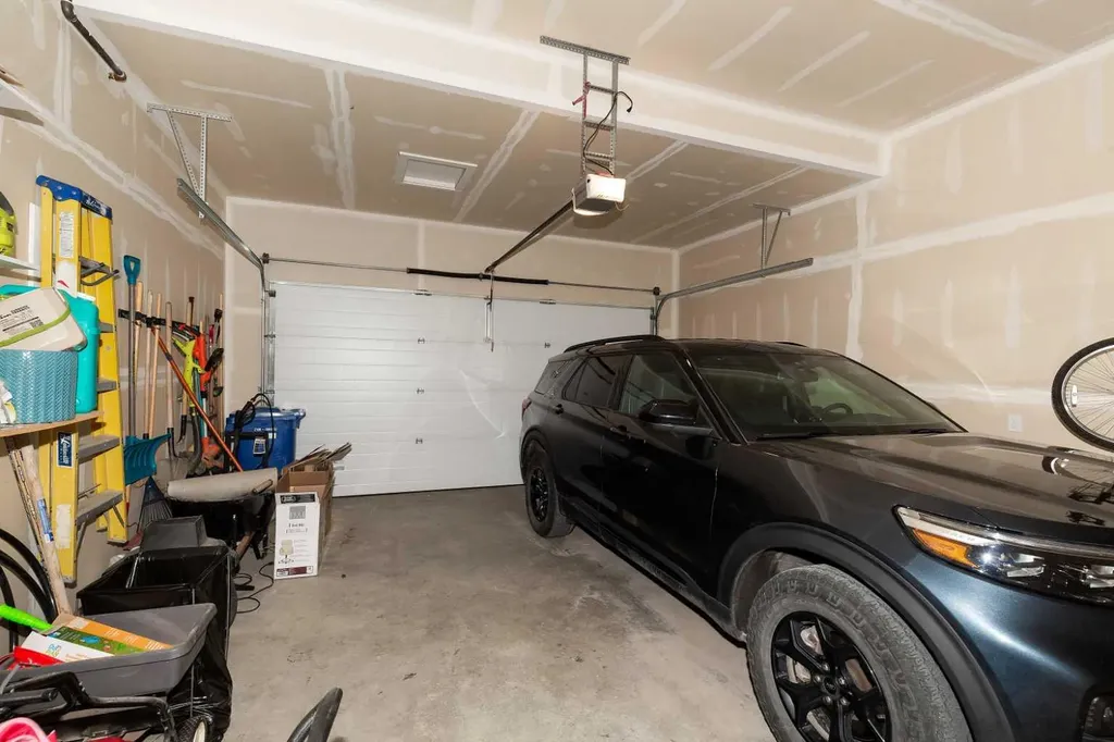 1180 Coalbrook Place W Lethbridge AB T1J 5W7