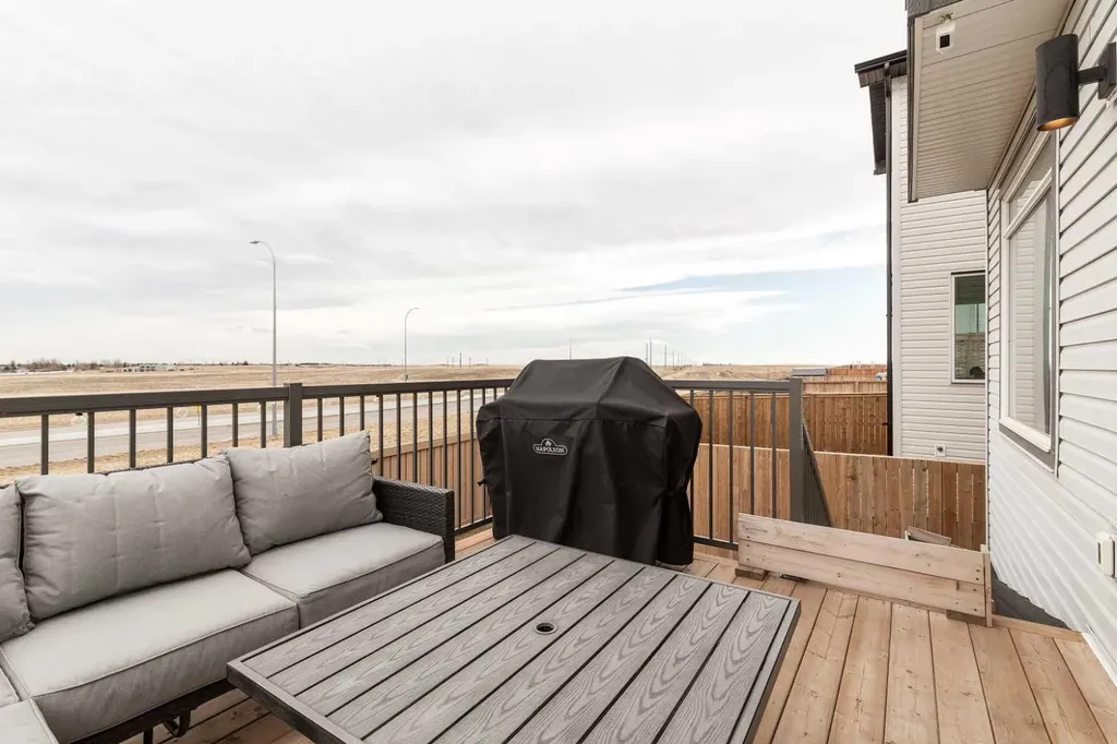 1180 Coalbrook Place W Lethbridge AB T1J 5W7