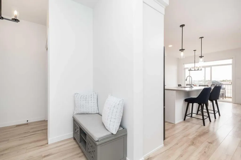 1180 Coalbrook Place W Lethbridge AB T1J 5W7