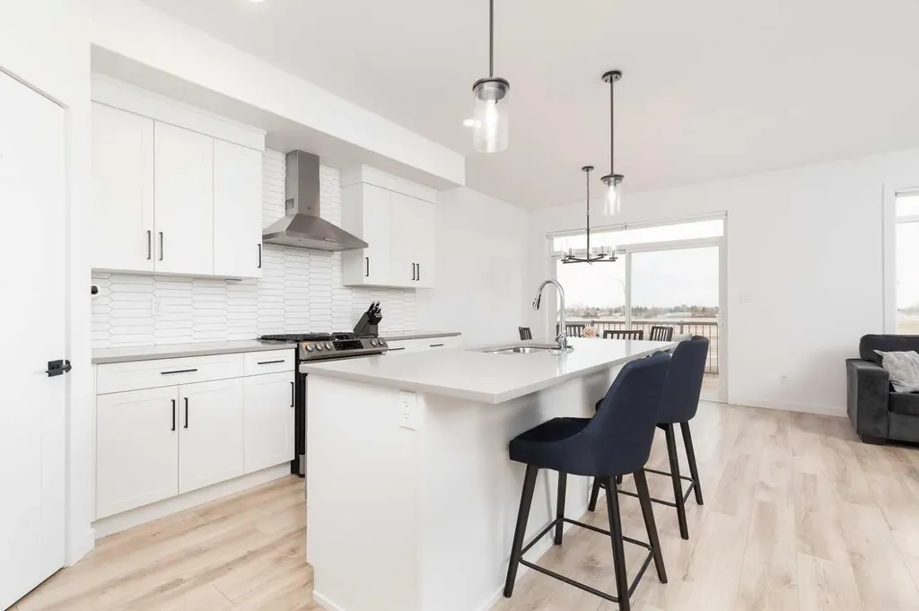 1180 Coalbrook Place W Lethbridge AB T1J 5W7