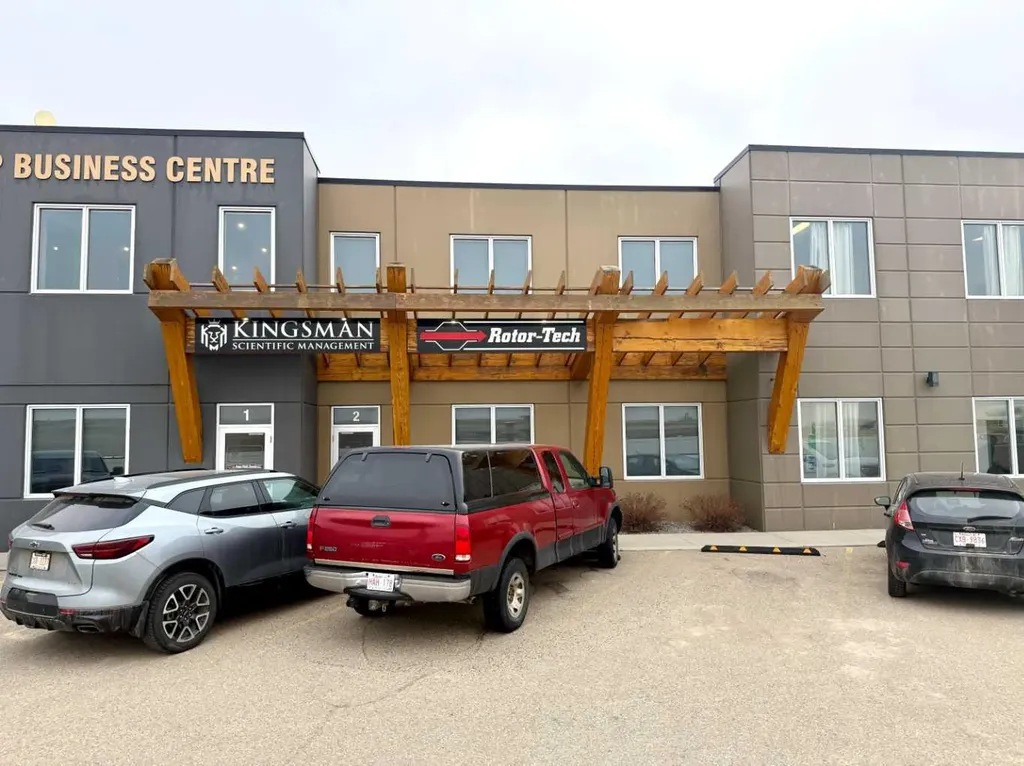 5220 Duncan Avenue Blackfalds AB T0M0J0