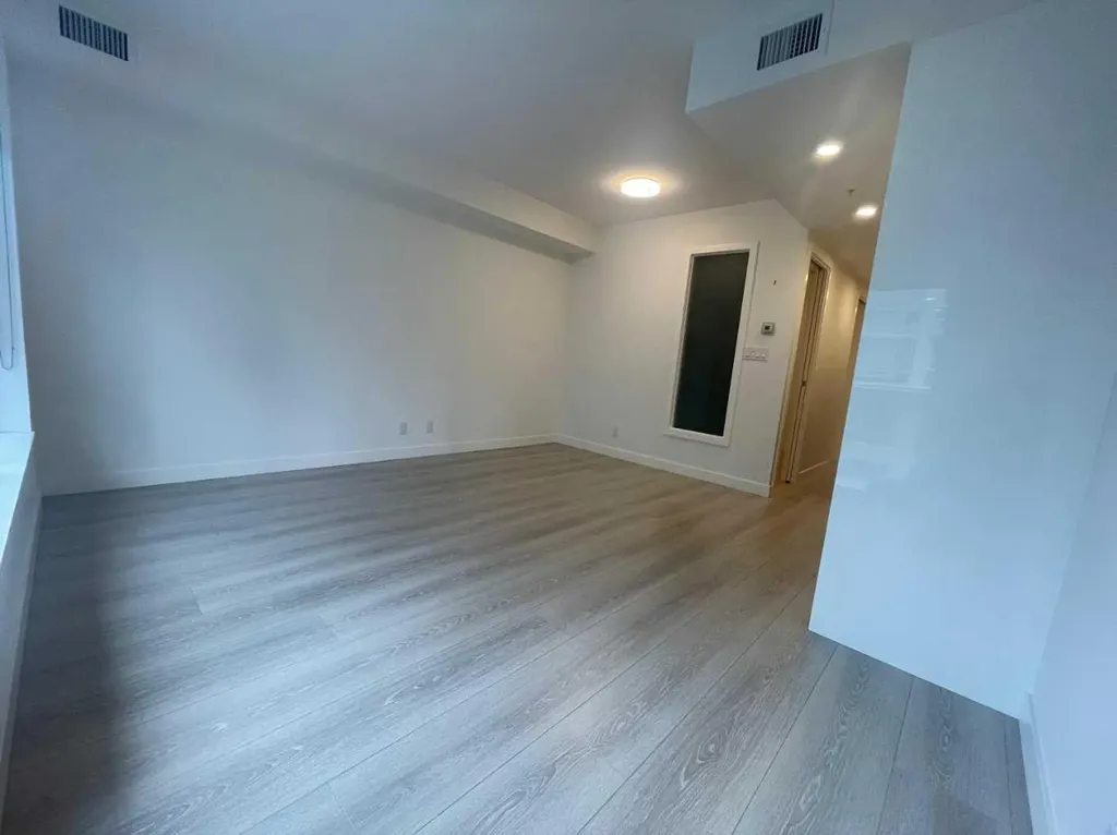 108 Waterfront Court SW Calgary AB T2P 1K7