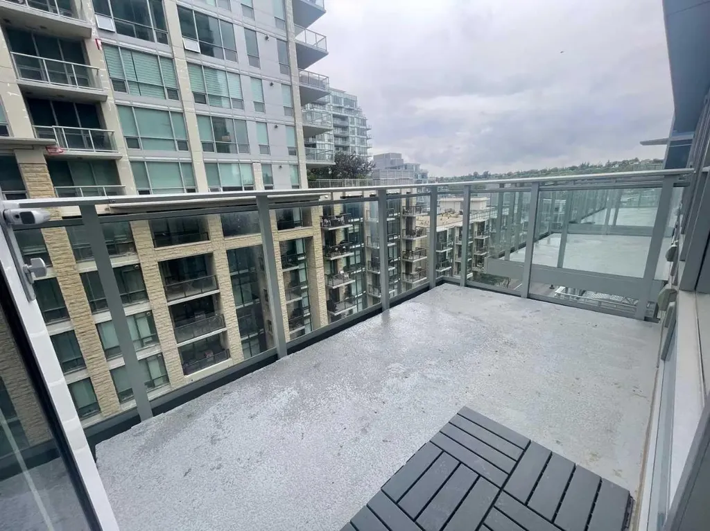 108 Waterfront Court SW Calgary AB T2P 1K7