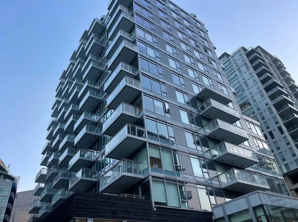 108 Waterfront Court SW Calgary AB T2P 1K7
