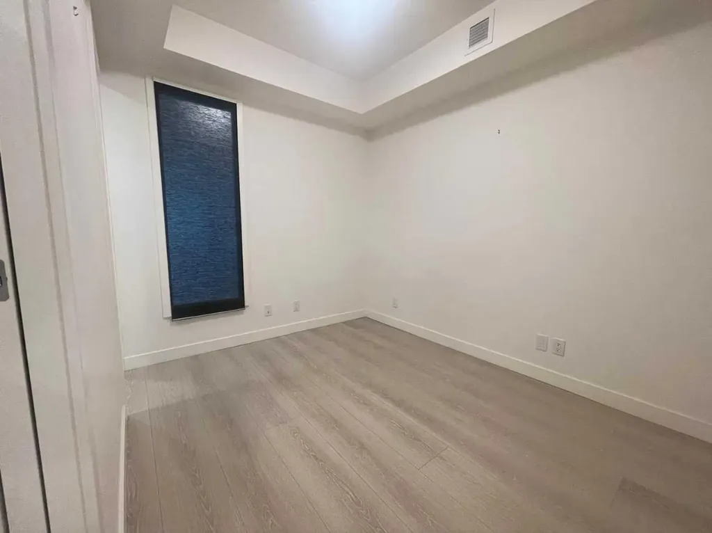 108 Waterfront Court SW Calgary AB T2P 1K7