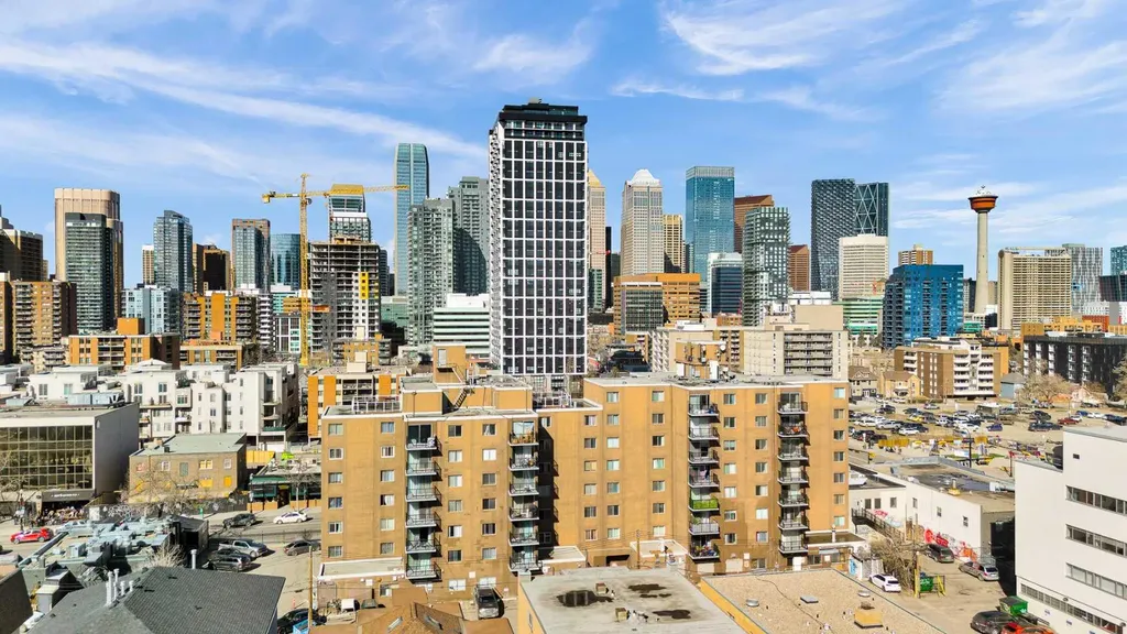519 17 Avenue SW Calgary AB T2S 0A9