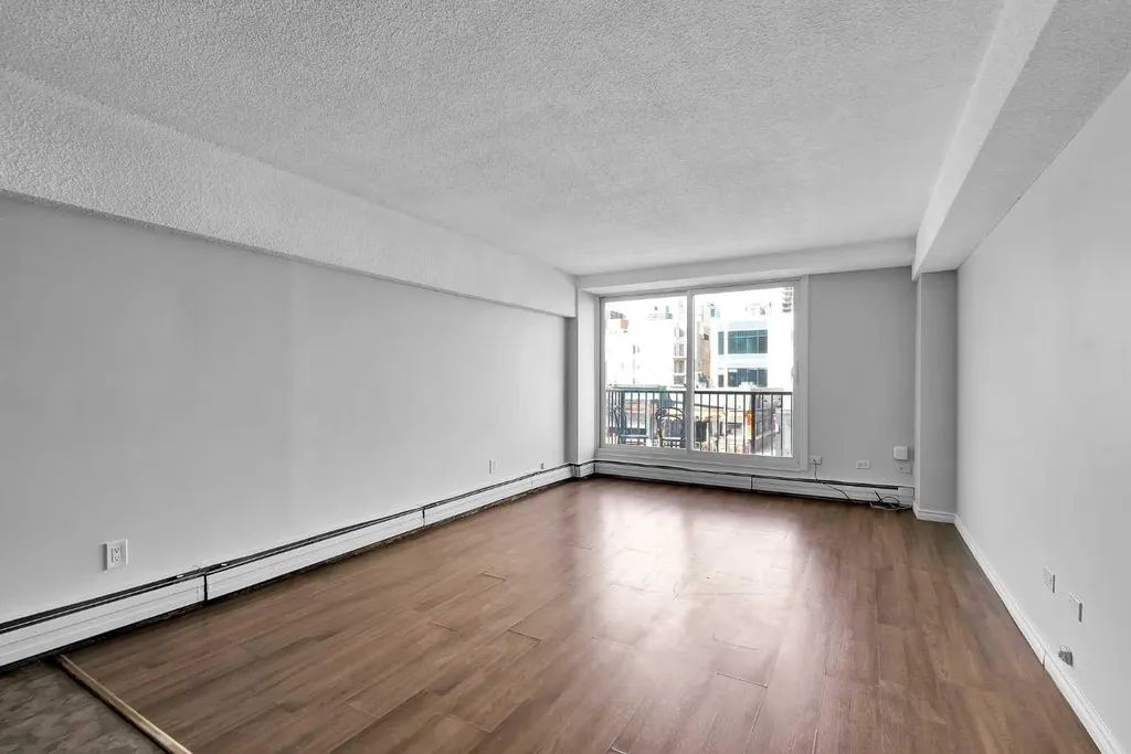 519 17 Avenue SW Calgary AB T2S 0A9