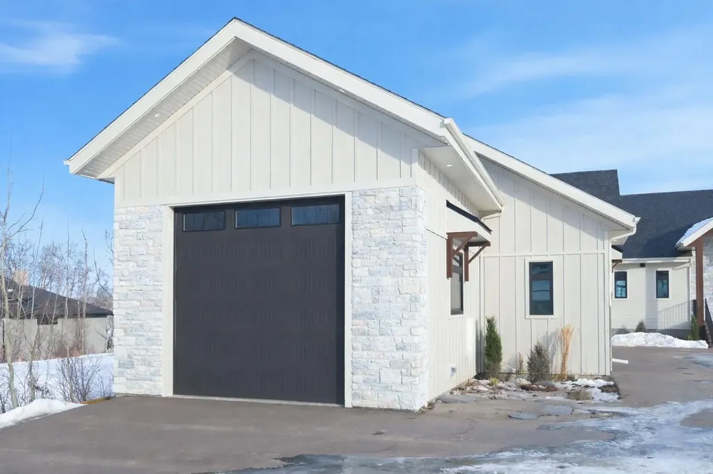 2404 394 Township Rural Lacombe County AB T0M 0X0