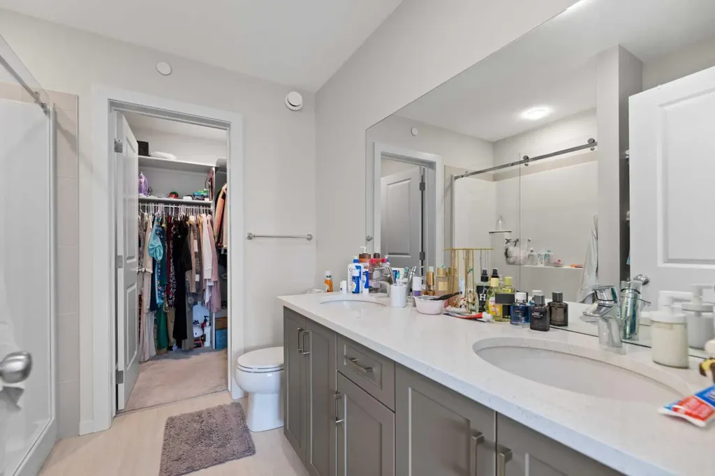 273 Lucas Avenue NW Calgary AB T3P 1S3