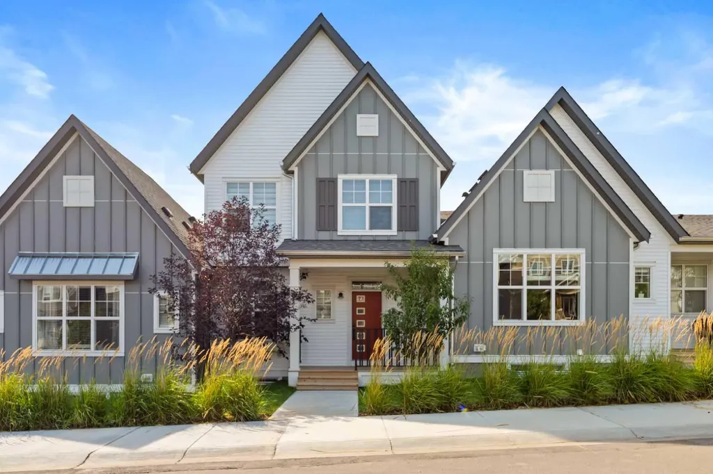 273 Lucas Avenue NW Calgary AB T3P 1S3