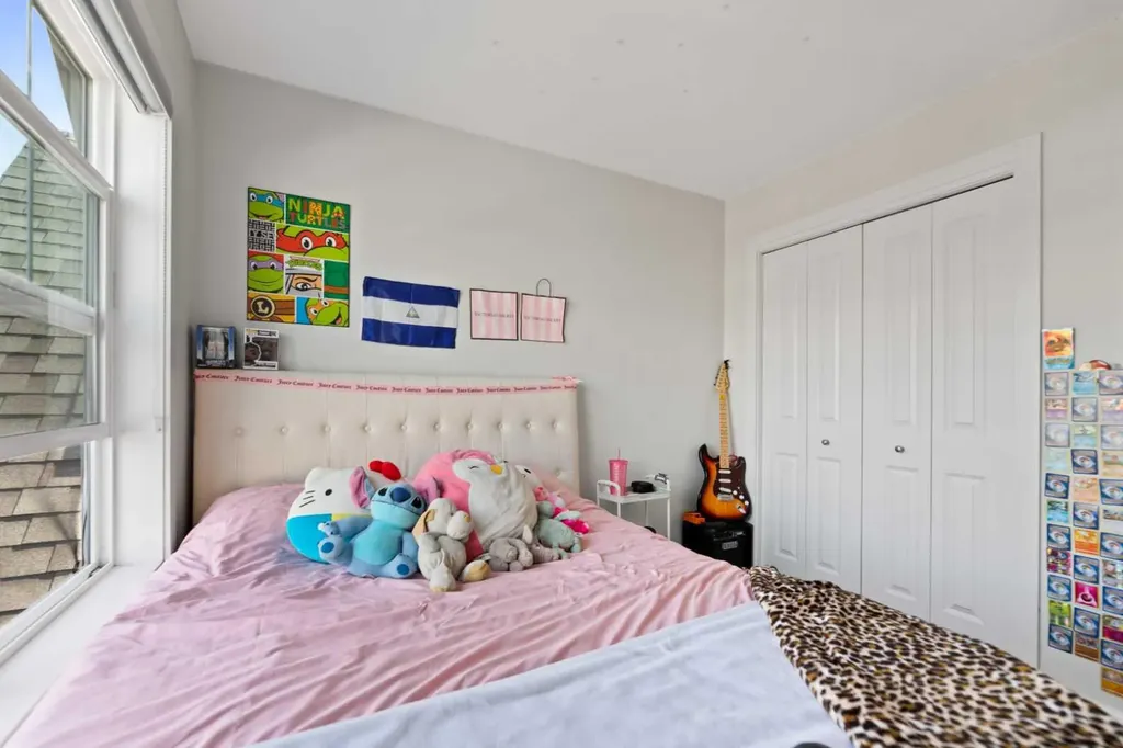 273 Lucas Avenue NW Calgary AB T3P 1S3