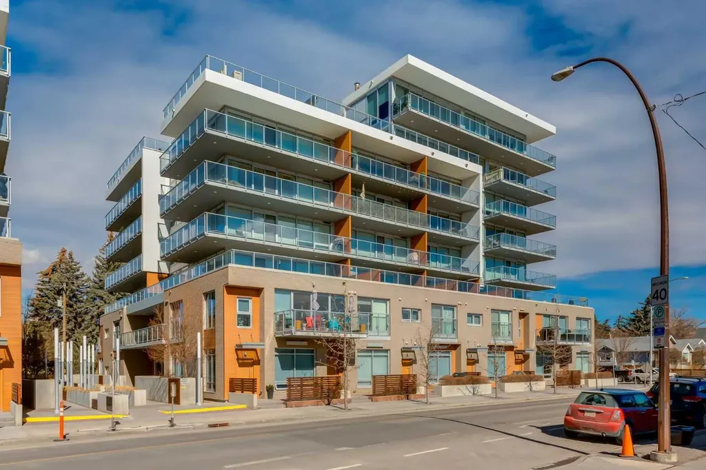 1234 5 Avenue NW Calgary AB T2N0R9