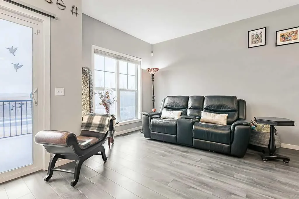 101 Sunset Drive Cochrane AB T4C 0W8