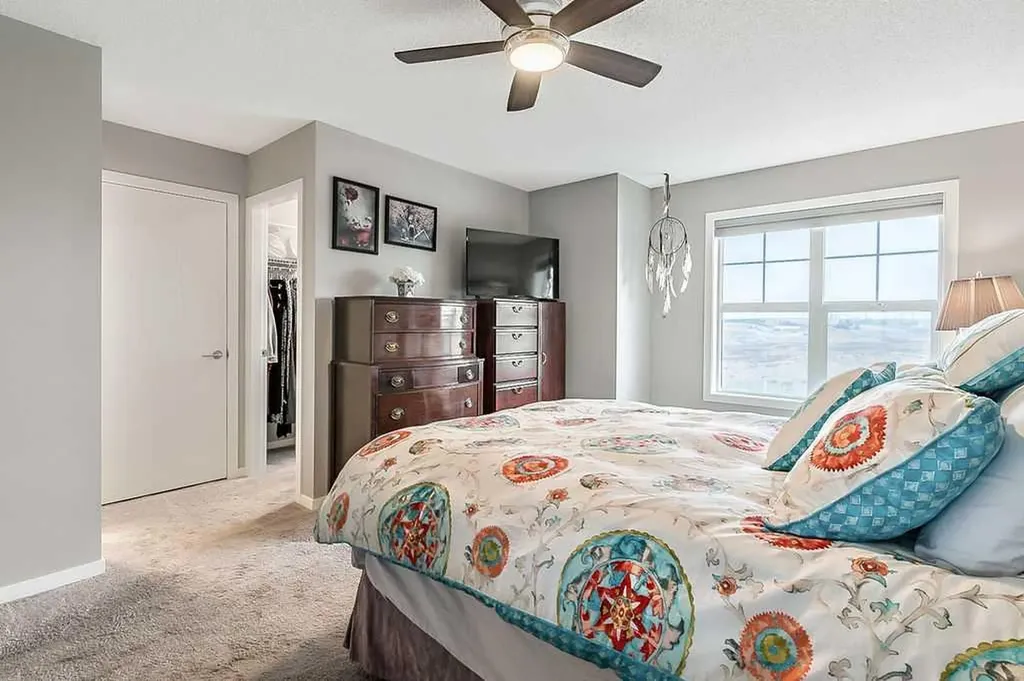101 Sunset Drive Cochrane AB T4C 0W8
