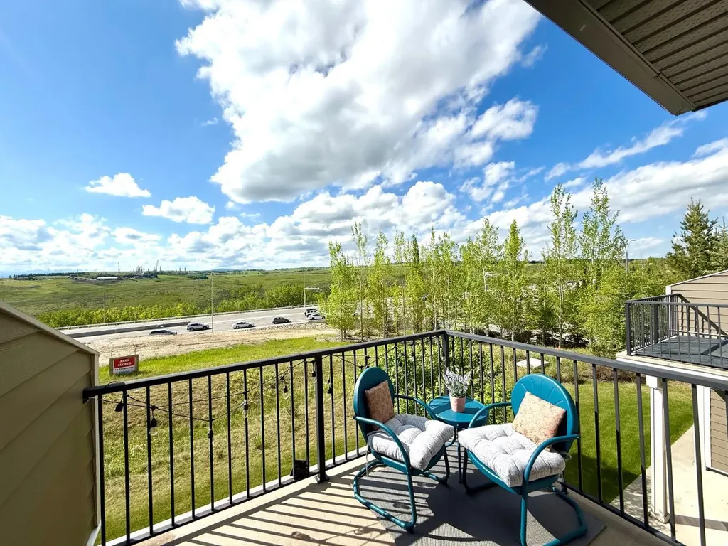 101 Sunset Drive Cochrane AB T4C 0W8