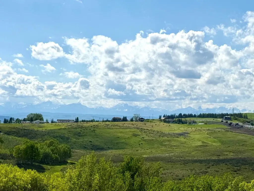 101 Sunset Drive Cochrane AB T4C 0W8