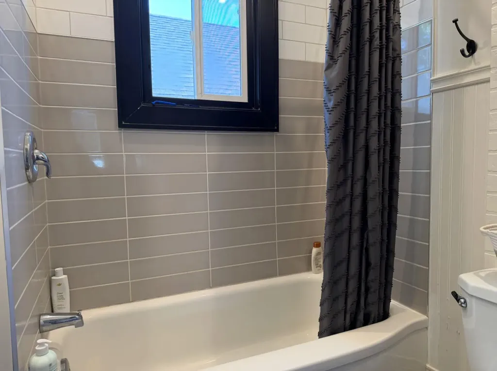 541 3 Avenue W Drumheller AB T0J0Y3