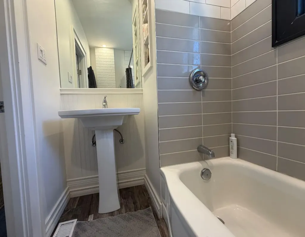 541 3 Avenue W Drumheller AB T0J0Y3