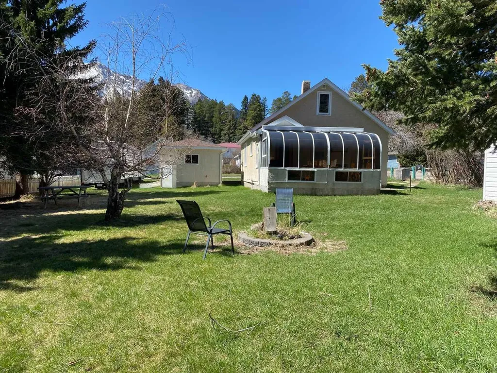 20601 25 Avenue Bellevue AB T0K 0C0