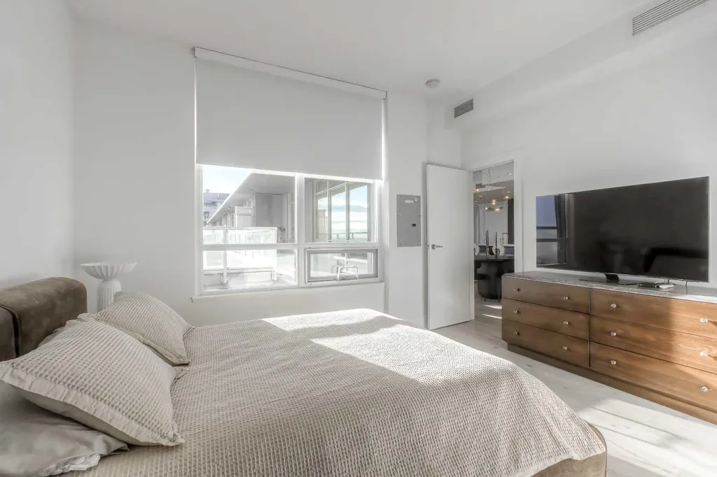 46 9 Street NE Calgary AB T2E 7Y1