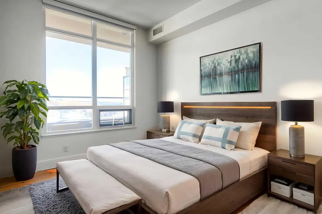 46 9 Street NE Calgary AB T2E 7Y1