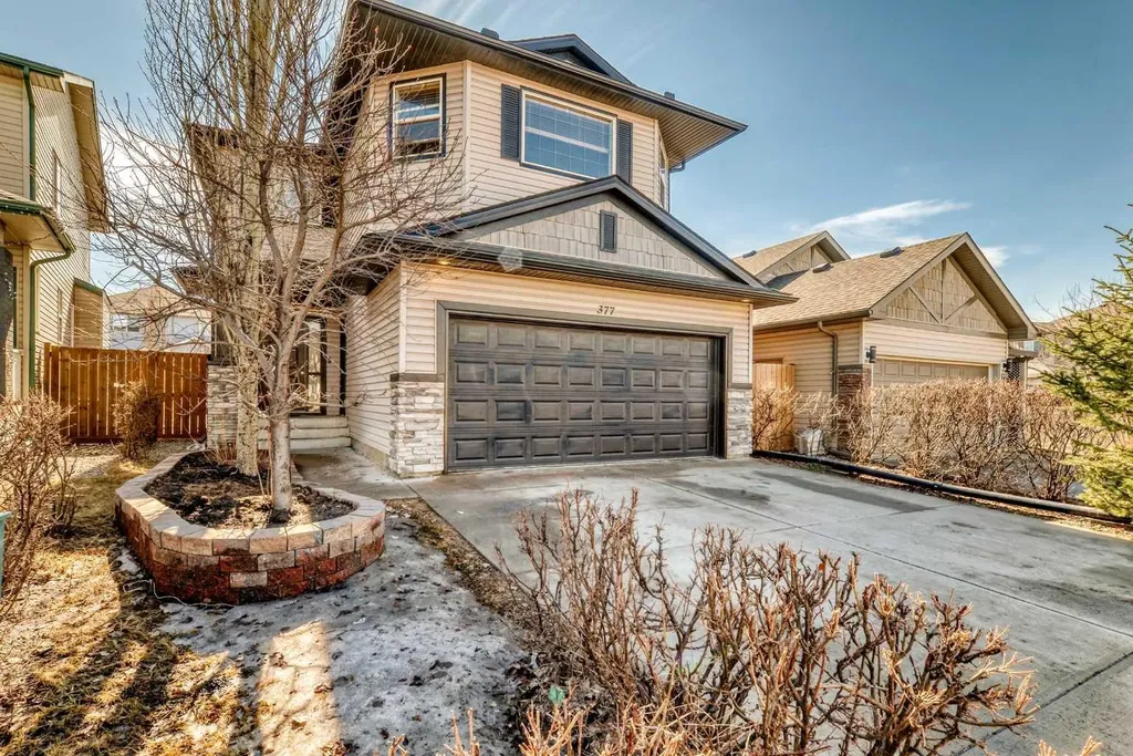 377 Cimarron Boulevard Okotoks AB T1S 2L8