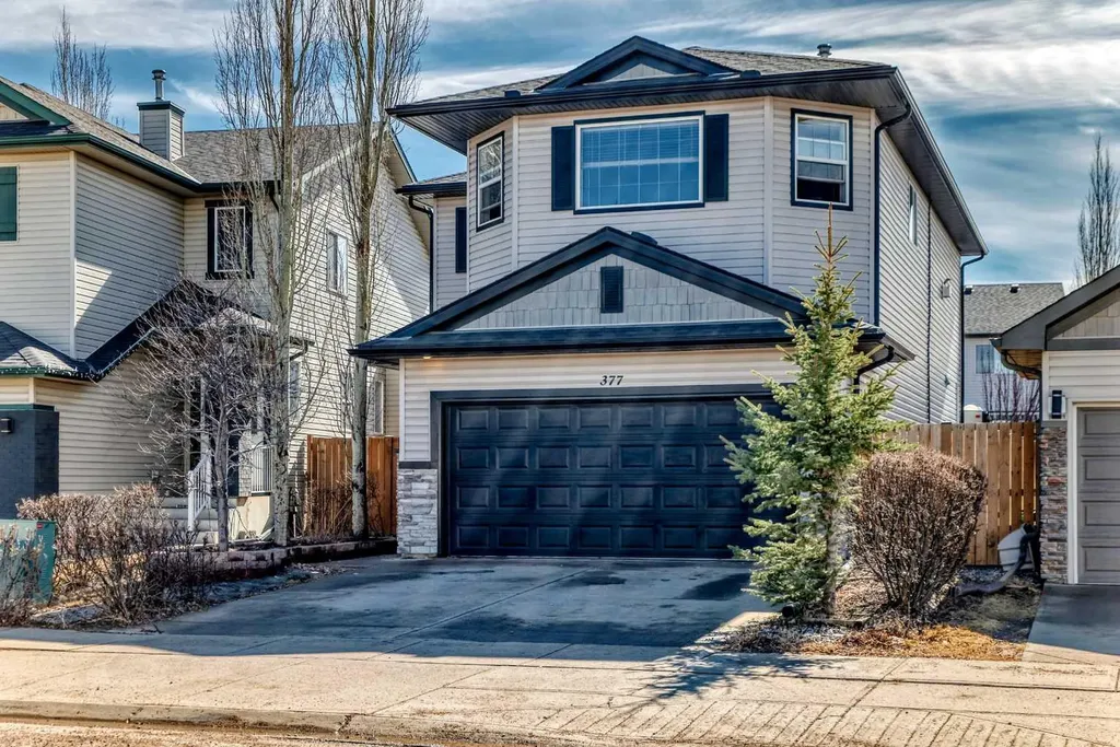 377 Cimarron Boulevard Okotoks AB T1S 2L8