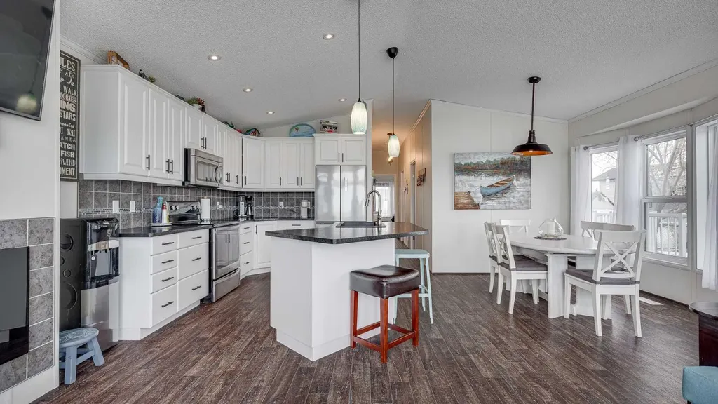 41019 Range Road 11 Rural Lacombe County AB T0C0J1