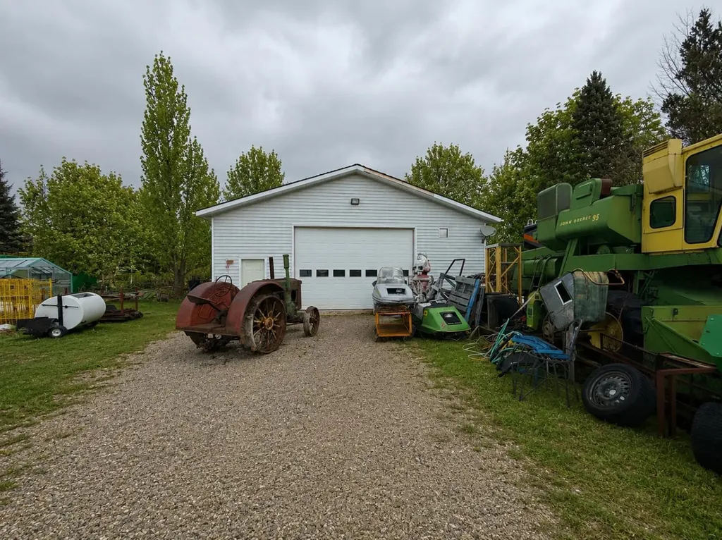 592062 Highway 32 Rural Woodlands County AB T7S 1N5