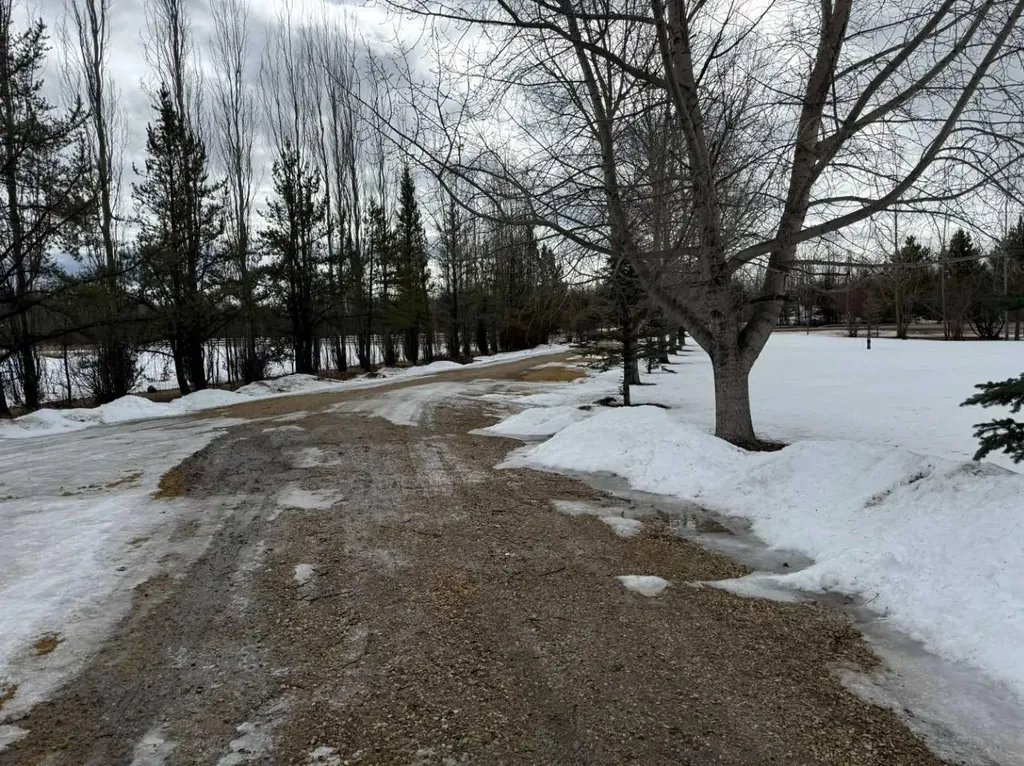 592062 Highway 32 Rural Woodlands County AB T7S 1N5