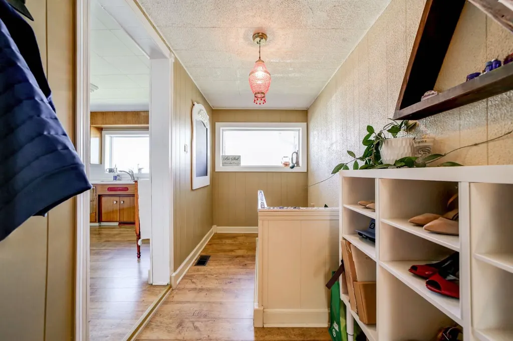 2702 216street Bellevue AB T0K0C0