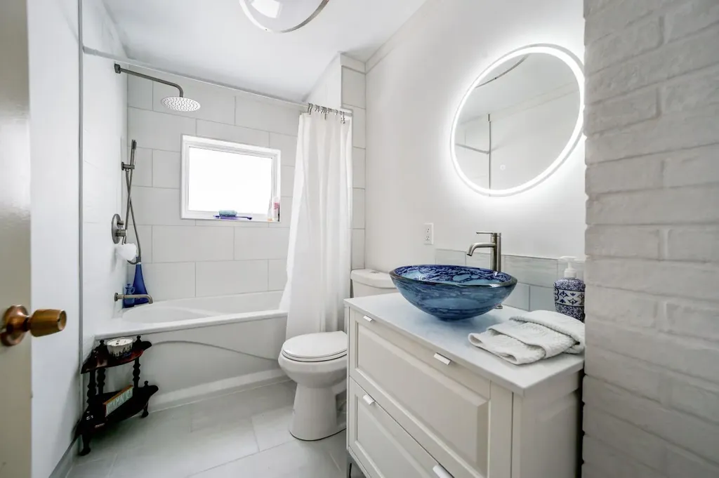 2702 216street Bellevue AB T0K0C0