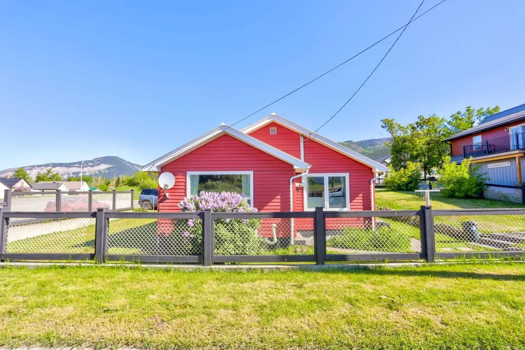 2702 216street Bellevue AB T0K0C0