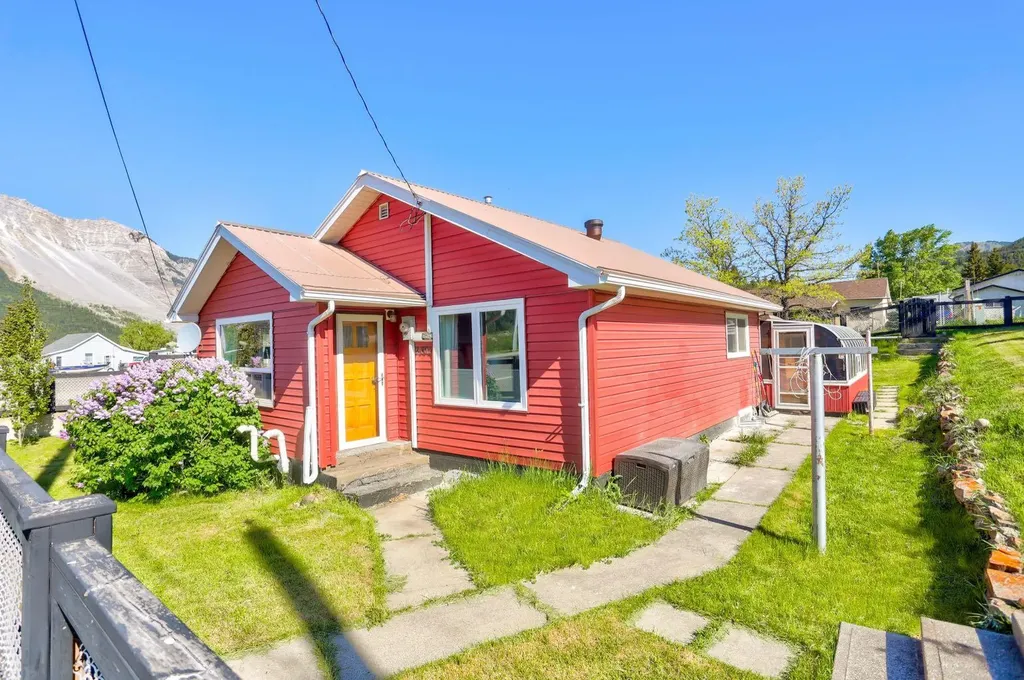 2702 216street Bellevue AB T0K0C0