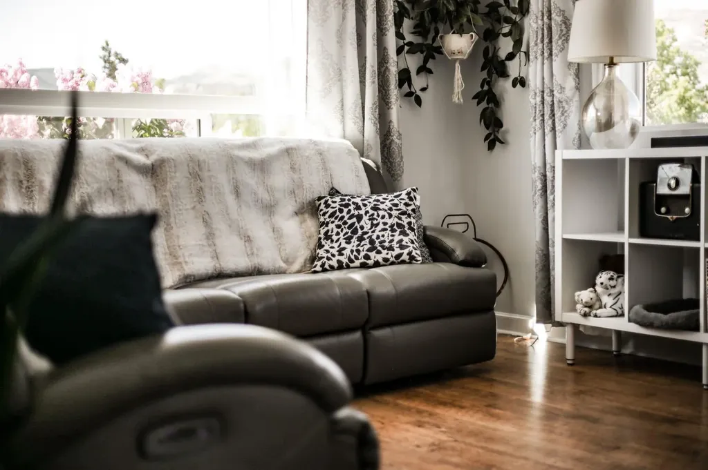 2702 216street Bellevue AB T0K0C0
