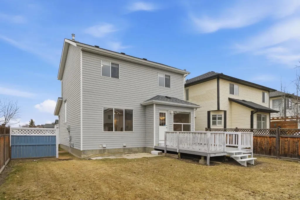 59 Silver Springs Way NW Airdrie AB T4B 2R6